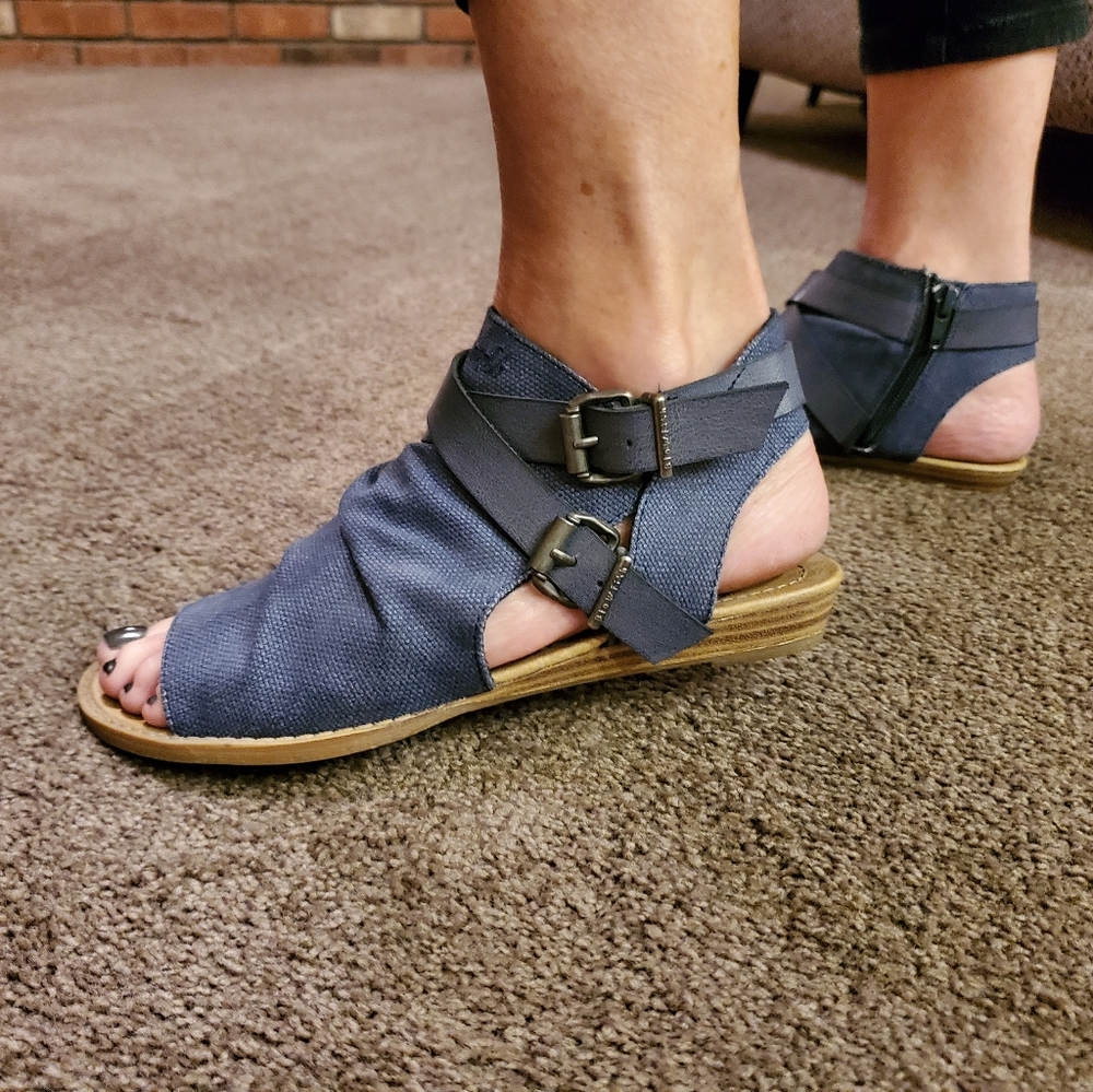 Ankle gladiator sandal
